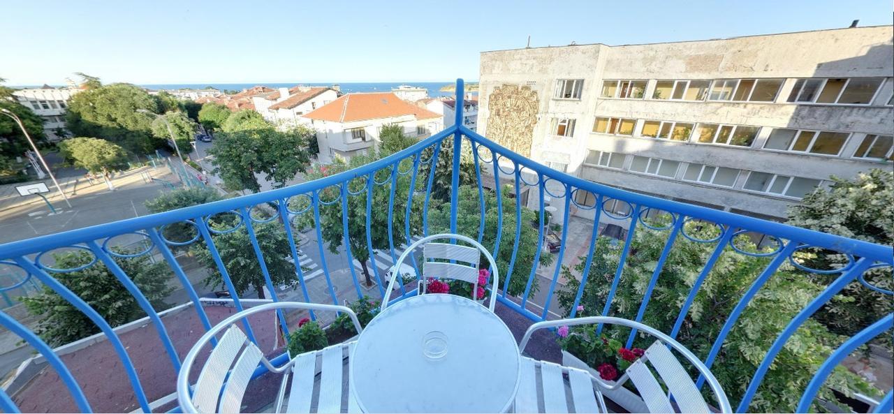 Family Hotel Four Seasons Tsarevo Exterior foto